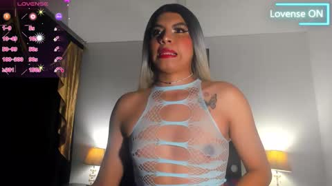 isis_shine online show from 09/22/25, 12:29