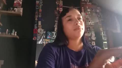 Snapshot of isisbathory chatting on 11/28/25, 05:48 Isis online show from 11/28/25, 05:48