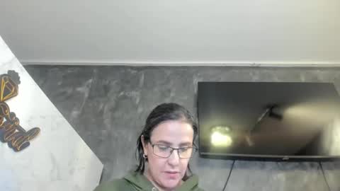 Isis online show from 02/17/26, 10:49