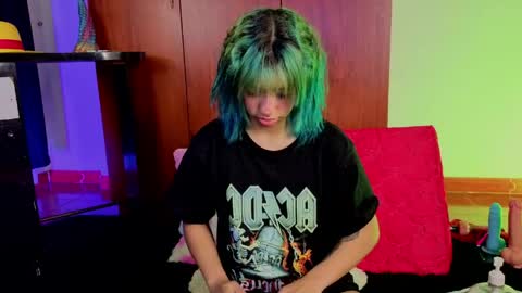 Isisjones18 online show from 04/03/26, 01:47