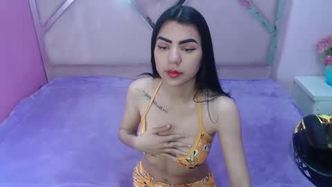 Snapshot of isisrousexx chatting on 01/05/25, 03:11 isisrousexx online show from 01/05/25, 03:11