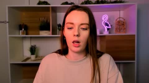 isla_dior online show from 12/04/25, 07:06