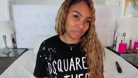 Vanessa online show from 05/27/26, 11:29