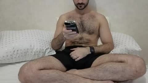 Snapshot of islam_20 chatting on 11/18/25, 08:13 islam online show from 11/18/25, 08:13