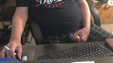 Snapshot of islandduke chatting on 12/14/24, 01:27 Duke online show from 12/14/24, 01:27