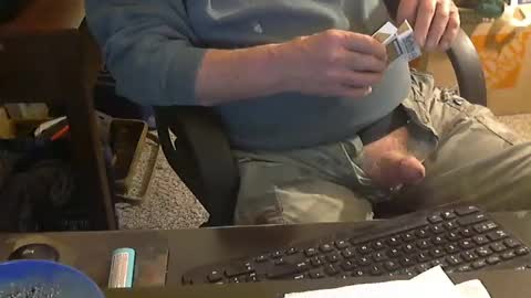 Snapshot of islandduke chatting on 12/19/24, 11:07 Duke online show from 12/19/24, 11:07