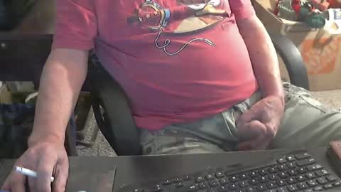 Snapshot of islandduke chatting on 12/23/24, 11:57 Duke online show from 12/23/24, 11:57