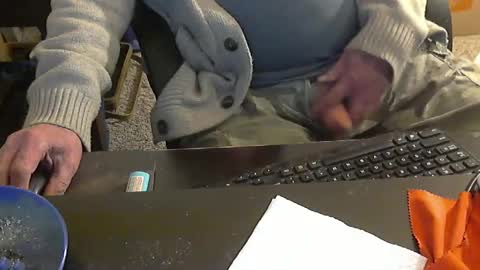 Snapshot of islandduke chatting on 01/25/25, 11:54 Duke online show from 01/25/25, 11:54