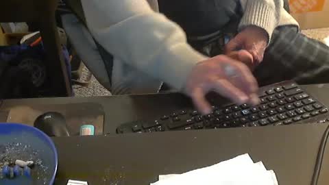 Snapshot of islandduke chatting on 02/05/25, 05:20 Duke online show from 02/05/25, 05:20