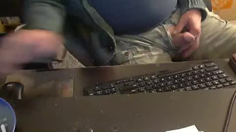 Snapshot of islandduke chatting on 02/08/25, 10:39 Duke online show from 02/08/25, 10:39