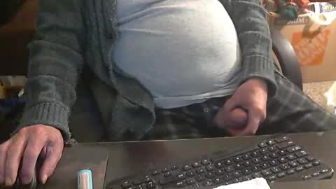 Snapshot of islandduke chatting on 03/09/25, 11:25 Duke online show from 03/09/25, 11:25