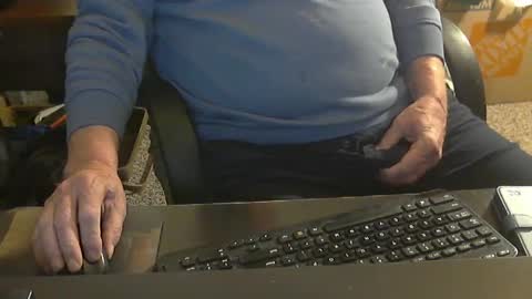 Snapshot of islandduke chatting on 09/25/25, 05:16 Duke online show from 09/25/25, 05:16