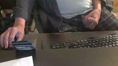 Snapshot of islandduke chatting on 10/26/25, 06:03 Duke online show from 10/26/25, 06:03