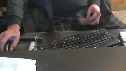 Snapshot of islandduke chatting on 11/28/25, 05:26 Duke online show from 11/28/25, 05:26