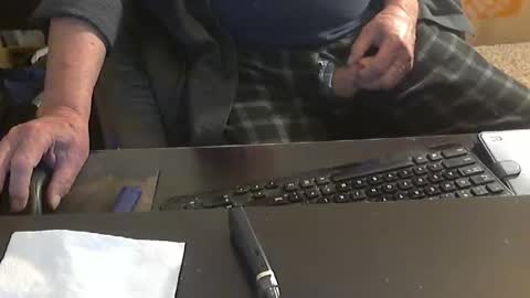 Snapshot of islandduke chatting on 11/29/25, 02:31 Duke online show from 11/29/25, 02:31