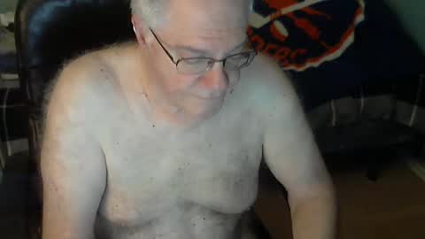 Snapshot of islesman22 chatting on 09/18/25, 09:44 islesman22 online show from 09/18/25, 09:44