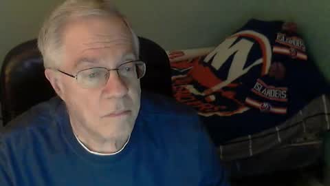 islesman22 online show from 04/19/26, 01:38
