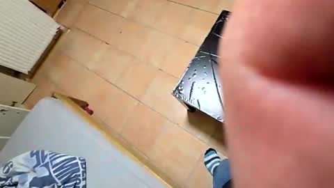 ismailhilmi627 online show from 04/19/26, 09:39