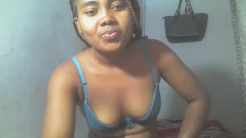ismayrah online show from 05/17/26, 07:28