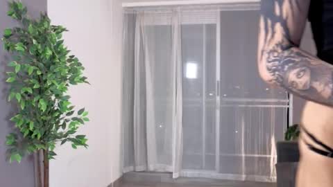 Julyane online show from 01/19/26, 01:09