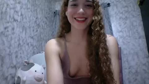 Snapshot of issa30213 chatting on 01/15/25, 03:43 Issa online show from 01/15/25, 03:43