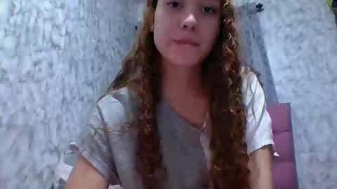 Snapshot of issa30213 chatting on 01/16/25, 12:23 Issa online show from 01/16/25, 12:23