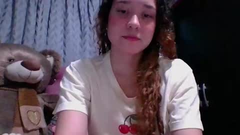 Snapshot of issa30213 chatting on 10/16/25, 04:46 Issa online show from 10/16/25, 04:46