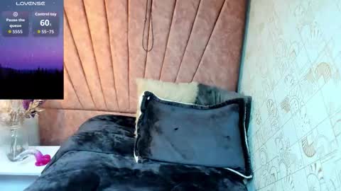 ISSA MILF online show from 10/20/25, 01:00