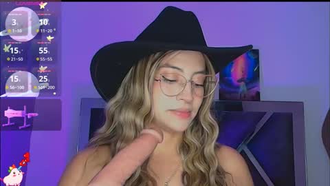 issabela_g1 online show from 12/17/25, 12:27