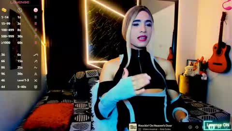 Issabella Davinci online show from 03/09/26, 12:14