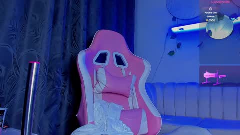 Snapshot of issac_james chatting on 12/06/24, 07:10 Issac online show from 12/06/24, 07:10