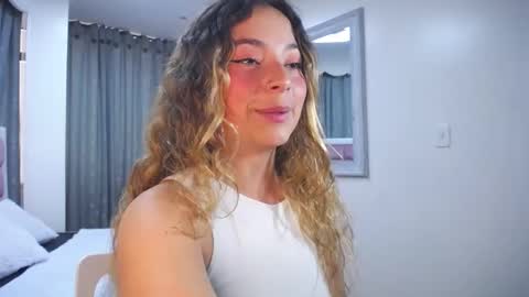 Snapshot of issadorajames chatting on 01/07/25, 06:14 issadorajames online show from 01/07/25, 06:14