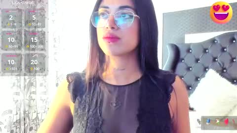 Snapshot of issadorajames chatting on 02/18/25, 12:17 issadorajames online show from 02/18/25, 12:17