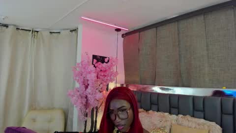 Iseey online show from 02/23/25, 09:26