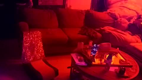 Snapshot of issyamazin667 chatting on 10/18/25, 08:53 Girlnextdoor online show from 10/18/25, 08:53