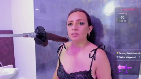 Snapshot of issys_milf chatting on 10/03/25, 12:02 ISSYS online show from 10/03/25, 12:02
