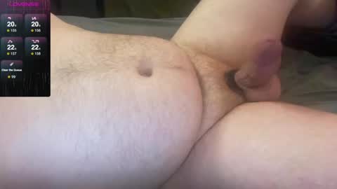 Snapshot of isthisthingon_2398 chatting on 10/28/25, 03:25 IsThisThingOn online show from 10/28/25, 03:25