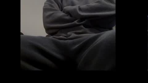 Snapshot of ital25usa chatting on 12/08/24, 03:43 ital25usa online show from 12/08/24, 03:43