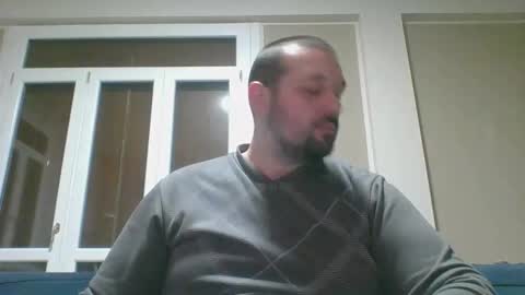 Snapshot of italianbigboy932 chatting on 02/23/26, 11:35 italianbigboy932 online show from 02/23/26, 11:35