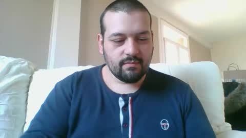 Snapshot of italianbigboy932 chatting on 02/28/26, 02:18 italianbigboy932 online show from 02/28/26, 02:18