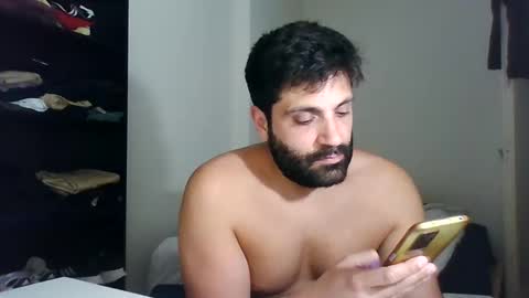 Snapshot of italianboybcn chatting on 02/26/25, 11:26 italianboybcn online show from 02/26/25, 11:26