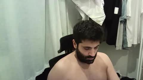 Snapshot of italianboybcn chatting on 09/18/25, 09:28 italianboybcn online show from 09/18/25, 09:28