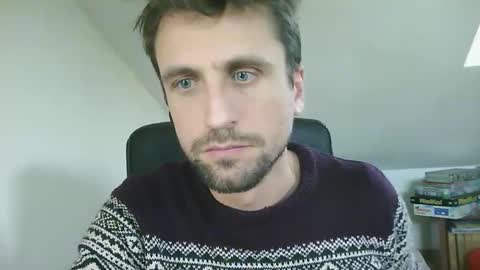 italiano116116 online show from 02/05/25, 02:48