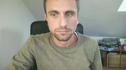 italiano116116 online show from 10/25/25, 02:13