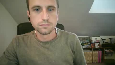 italiano116116 online show from 10/30/25, 08:38