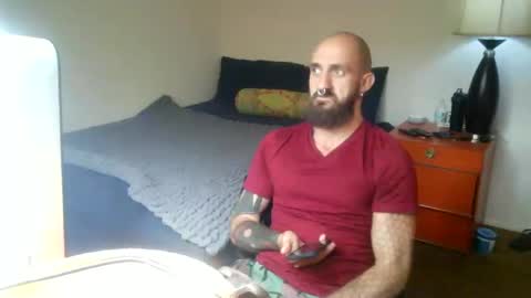 BearlyLoganFL online show from 09/28/25, 09:09