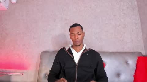 Snapshot of itanxfor chatting on 11/01/25, 12:18 itanxfor online show from 11/01/25, 12:18