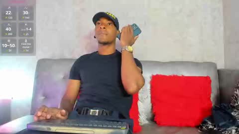 Snapshot of itanxfor chatting on 11/04/25, 12:37 itanxfor online show from 11/04/25, 12:37