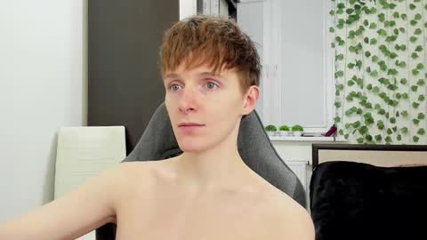 Ethan online show from 02/01/26, 06:06