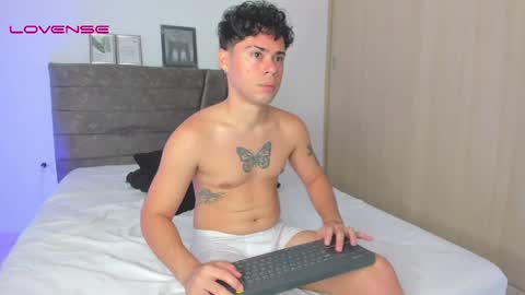 Ithan and Friends online show from 04/18/26, 11:25